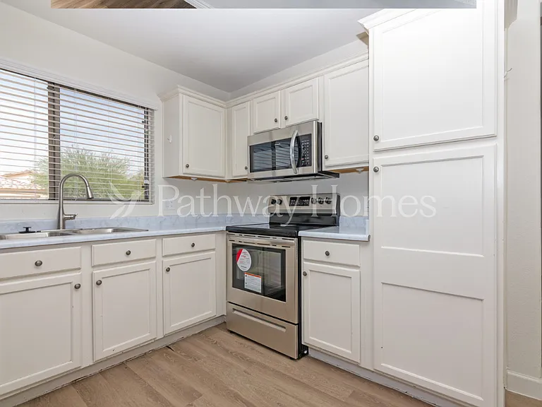 8839 W Manzanita Dr — Photo 7