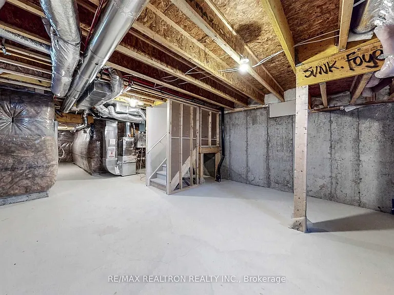 42 Stoeber Ln — Photo 30