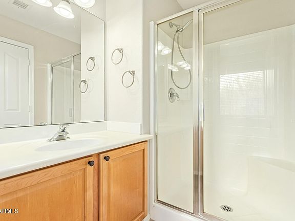 4th image of 33451 N SYMER Drive