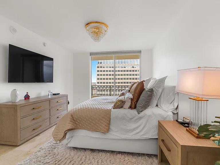 550 Okeechobee Blvd #1409 — Photo 13