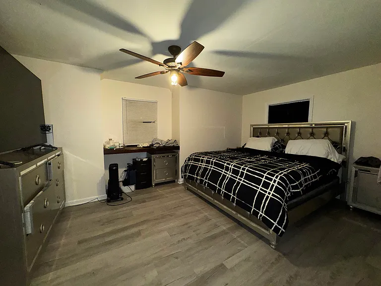 14 Paul Pl — Photo 7