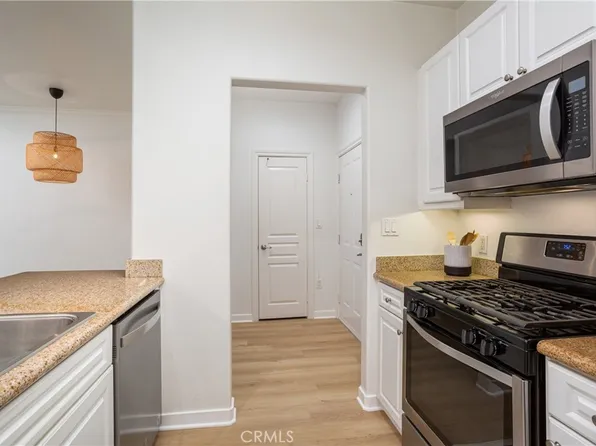 2110 Watermarke Pl, Irvine, CA 92612