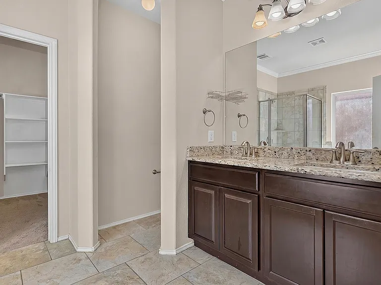 4601 Chestnut Meadows Bnd — Photo 17