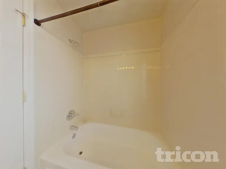 9516 Sherrelwood Ln — Photo 18