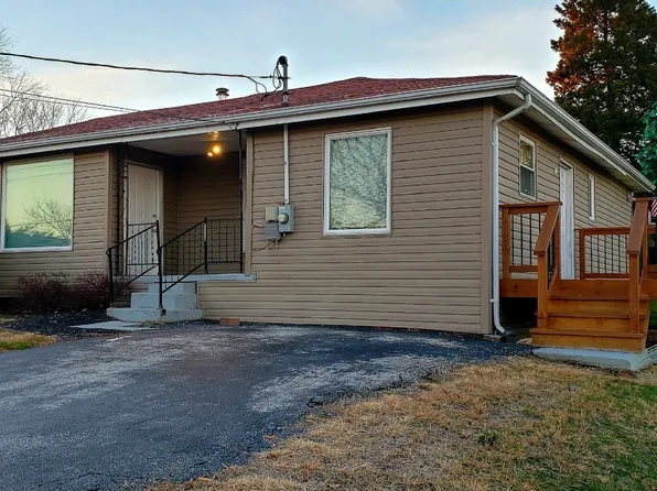 936 Guenzler Dr, Imperial, MO 63052