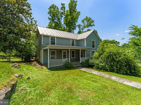 9027 John S Mosby Hwy, Upperville, VA 20184