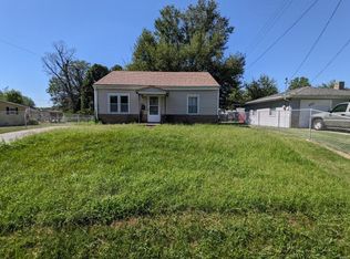253 N 74th St, East Saint Louis, IL 62203