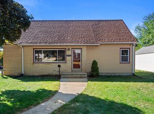 2475 S 76th St, Milwaukee, WI 53219