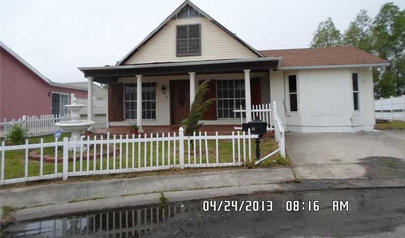 1st image of 12 Acadiana Pl