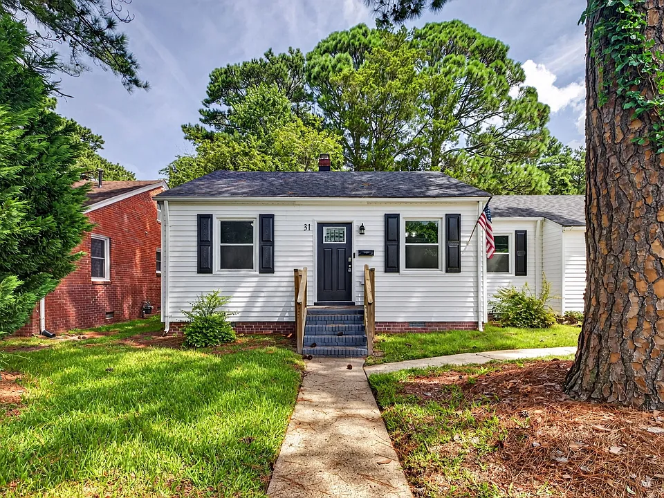 31 Greenbrier Rd