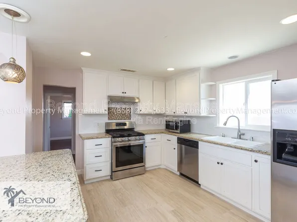 815 Whaley St, Oceanside, CA 92054