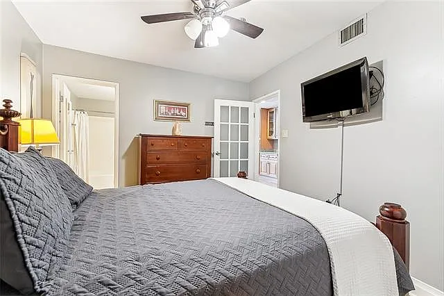 920 Poeyfarre St #303 — Photo 13