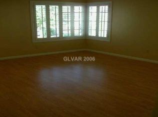 7563 Kalmalii Ave, Las Vegas, NV 89147