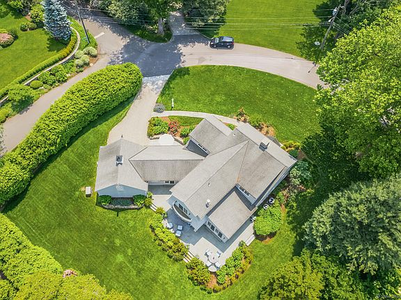 2nd image of 3 Bittersweet Trail