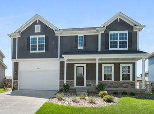 2067 W Stillwater Ct, Romeoville, IL 60446