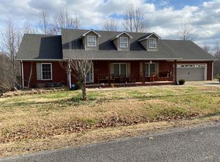 560 Hailey Ridge Ln, Gainesboro, TN 38562