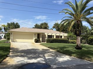 629 Madrid Ave, Venice, FL 34285