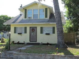 410 28th St W #B, Bradenton, FL 34205