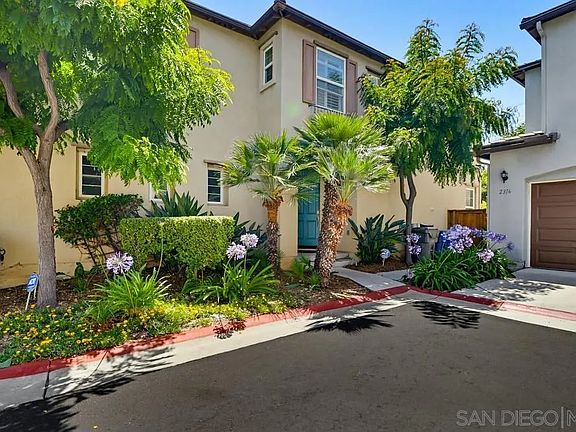3rd image of 2318 Gardenia Way