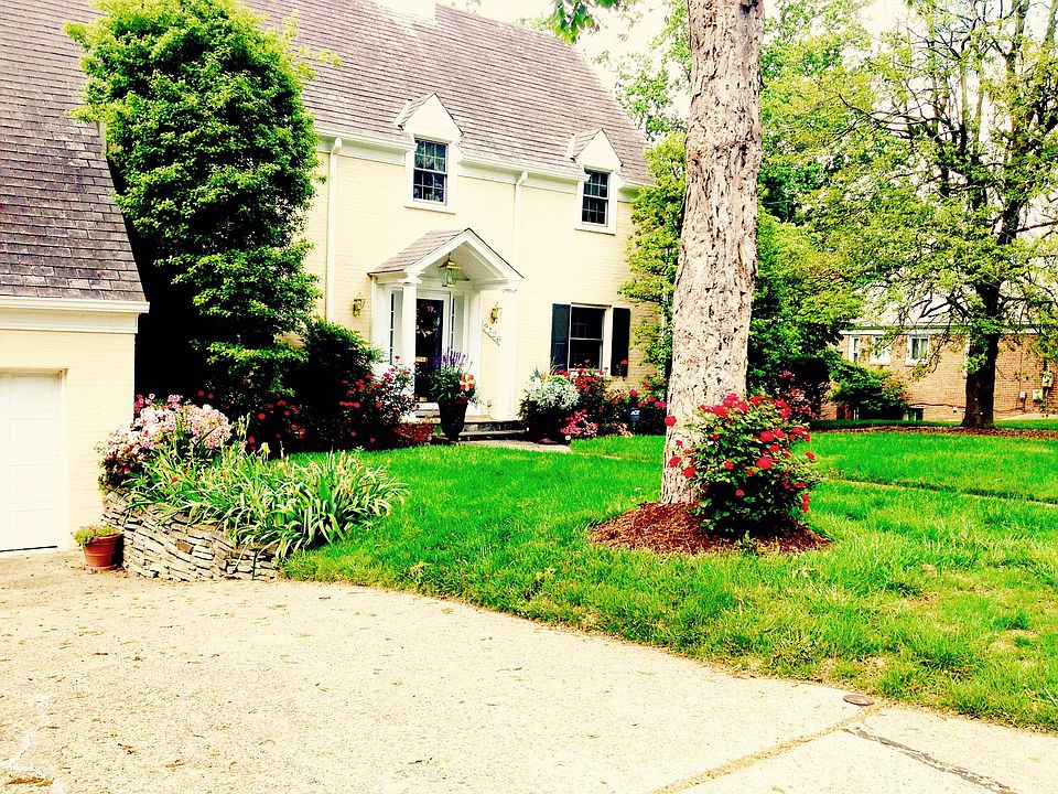 Front of house Main
