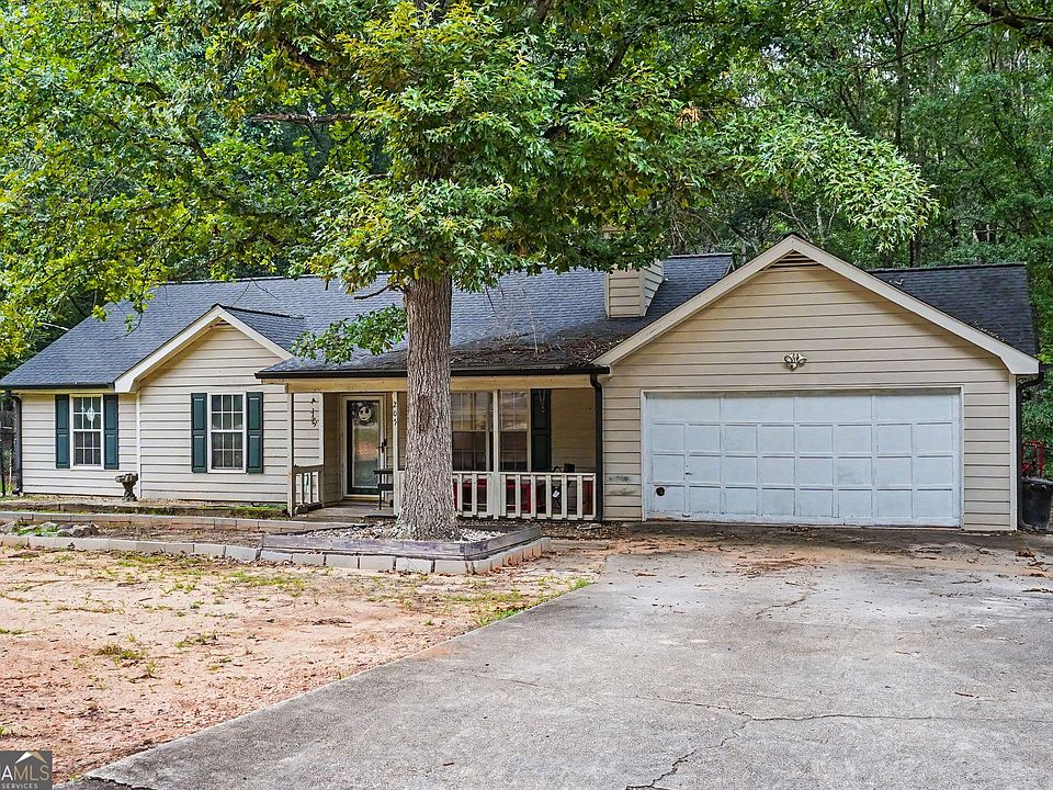 1st image of 205 Woodcrest Dr