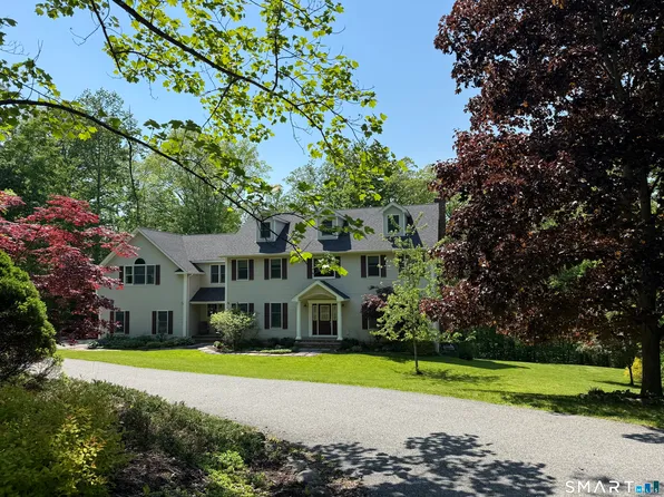 17 Weldon Woods Road, New Fairfield, CT 06812