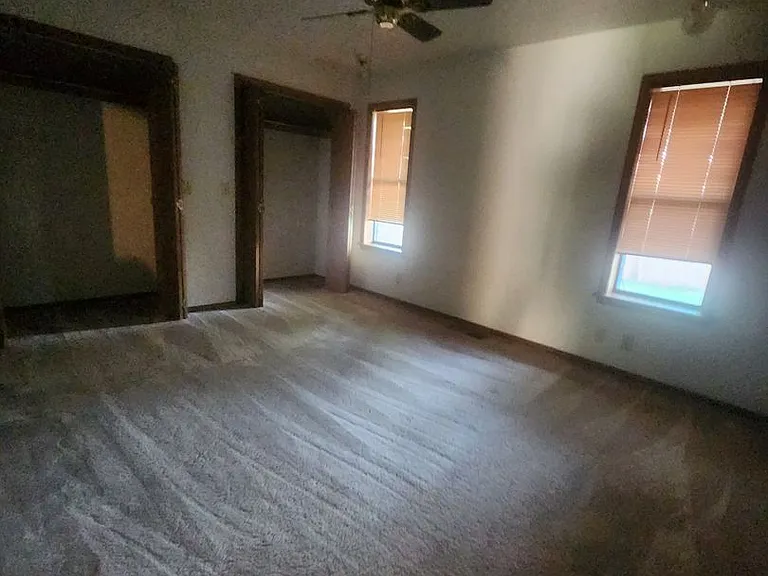 1811 Brookside Dr — Photo 16