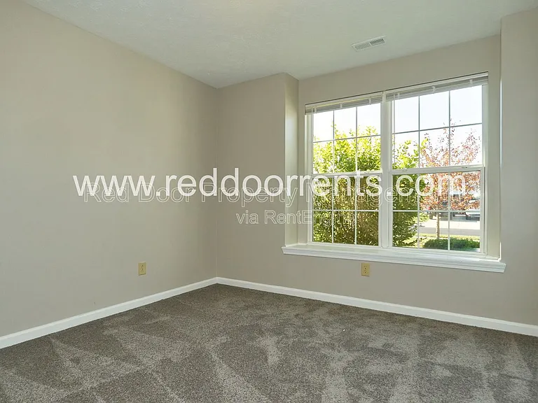 1180 Dark Star Ct — Photo 15