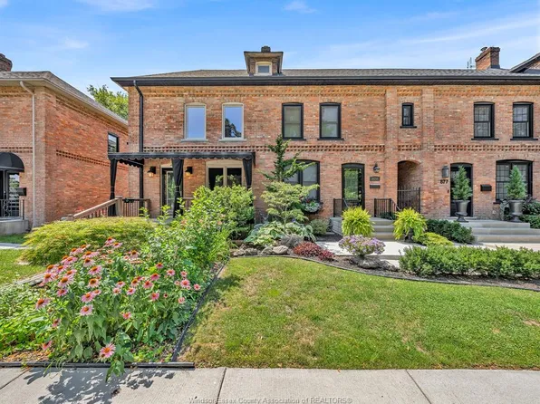 883 Monmouth Rd, Windsor, ON N8Y 3L5