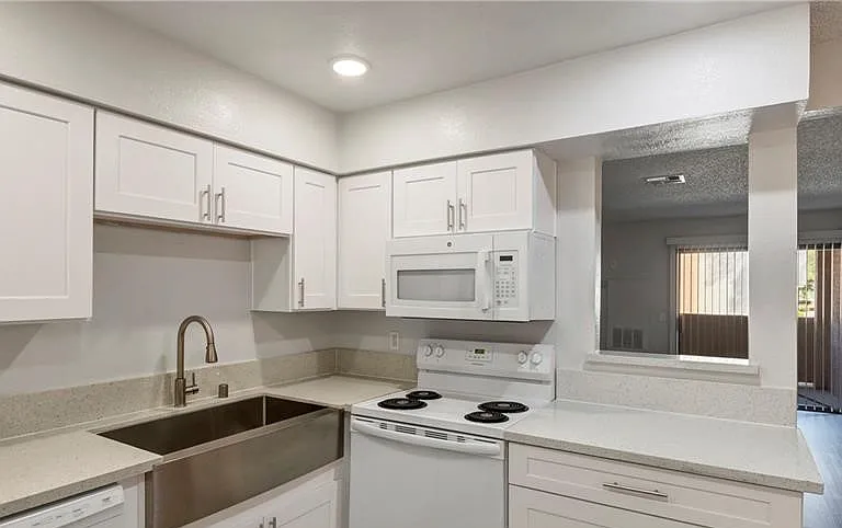3151 Soaring Gulls Dr #1022 — Photo 3