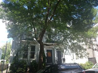 392 W 4th St, South Boston, MA 02127
