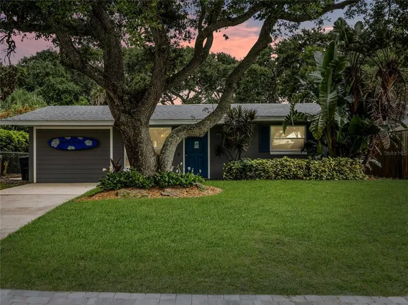 800 E 17th Ave, New Smyrna Beach, FL 32169