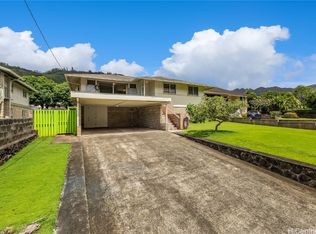 2826 E Manoa Rd, Honolulu, HI 96822