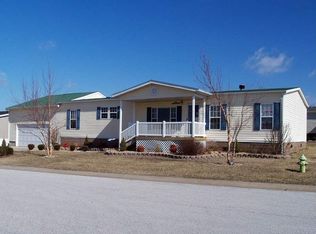 2848 S Greenfield Rd, Brookline, MO 65619