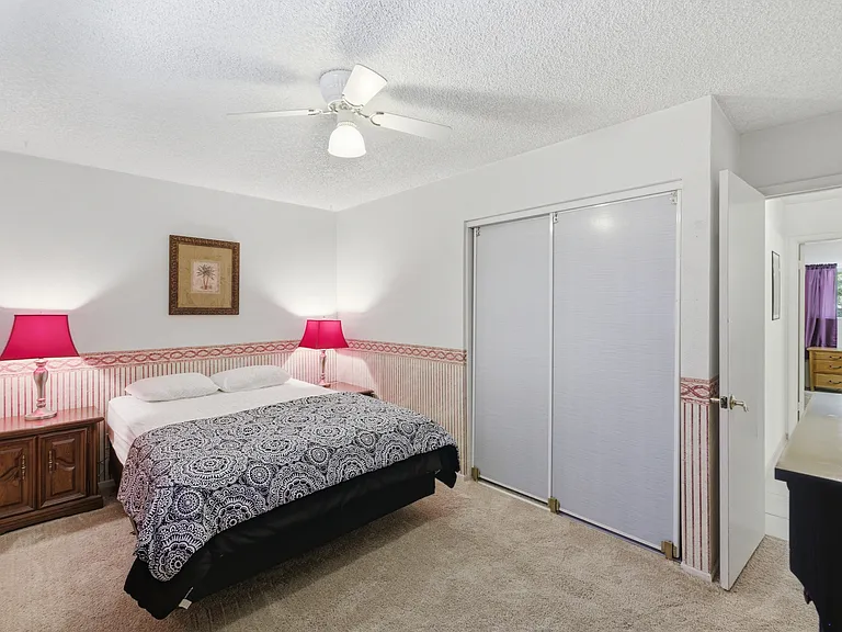 1301 W Montoya Ln — Photo 23