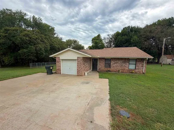 2 Dry Creek Rd, Kaw City, OK 74641