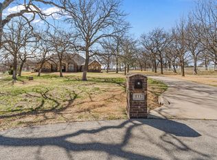 211 Pack Saddle Trl, Weatherford, TX 76088
