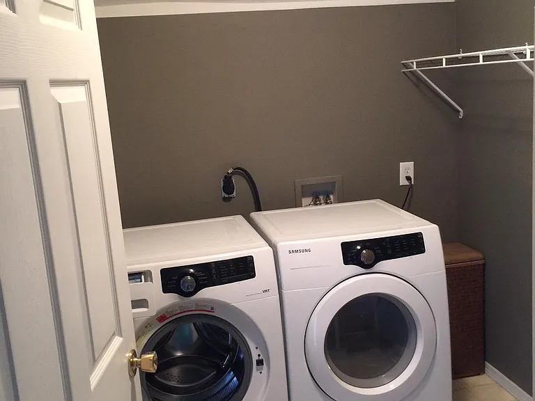 1008 Doral Dr — Photo 26