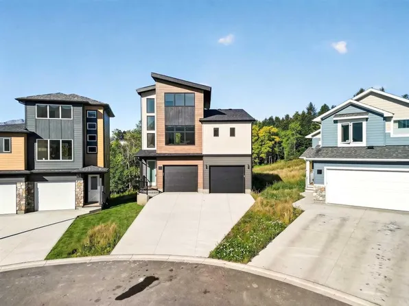 8603 E 25th Ave, Coleman, AB T0K 0C0