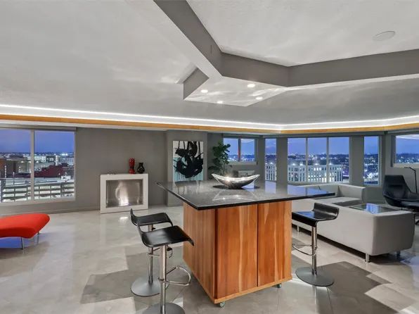 300 Walnut St #1509, Des Moines, IA 50309