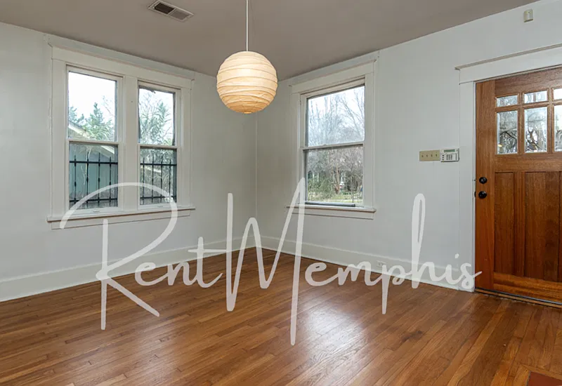 3 bed, 1.0 bath, 1220 sqft, $1,995 — Photo 2