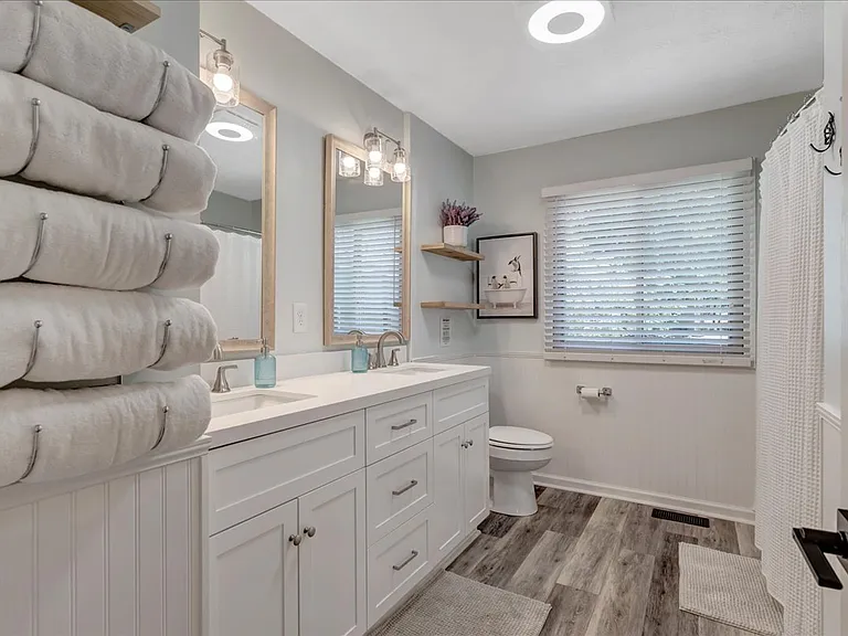 296 Milton Dr — Photo 31
