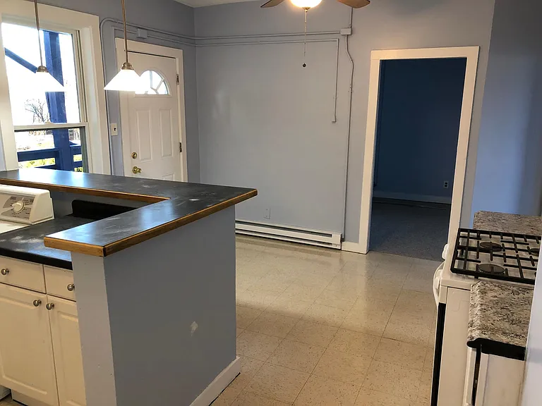 400 Harvard St #3 — Photo 3