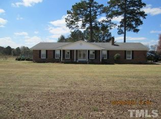 209 Holder Rd, Lillington, NC 27546