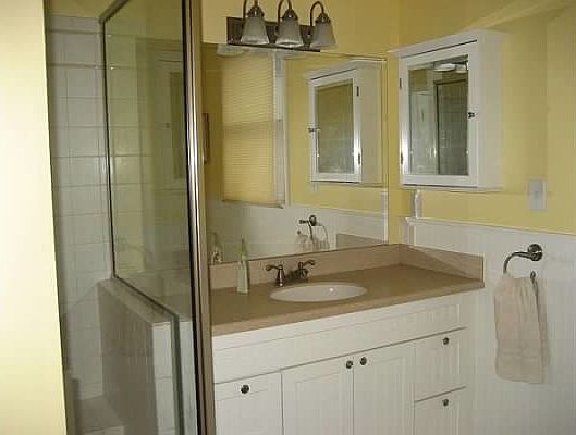 Left side of bathroom