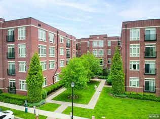 4423 Riverview Ave #423, Englewood, NJ