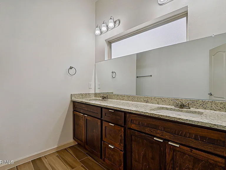 14740 John McNeely Ave — Photo 16