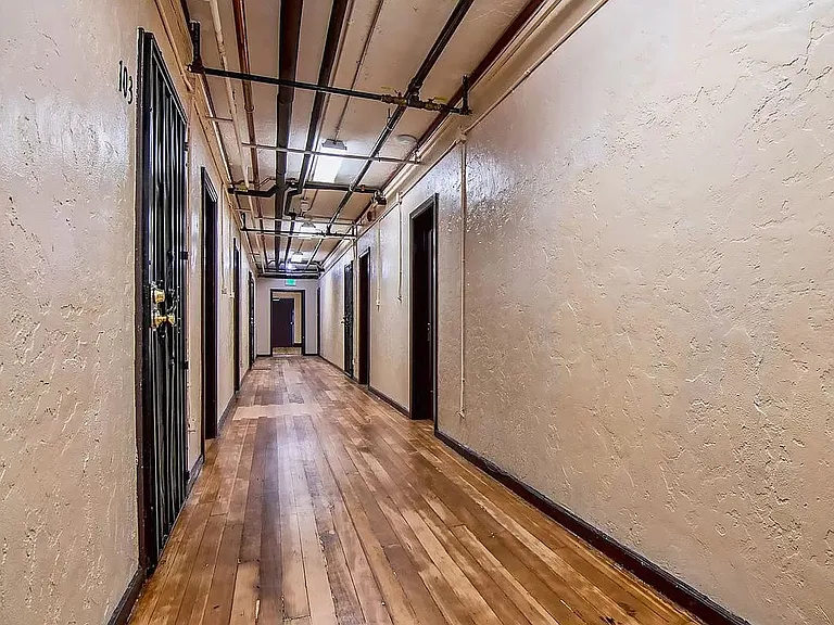 5233 Monte Vista Street — Photo 4