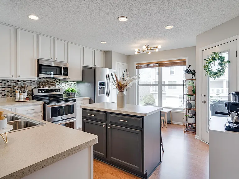 Kitchen - main floor