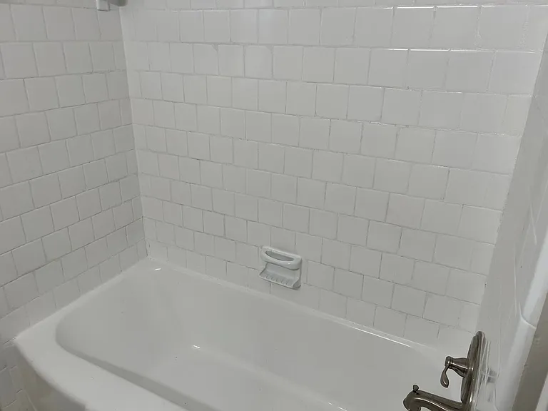40 N. Summit Avenue — Photo 9